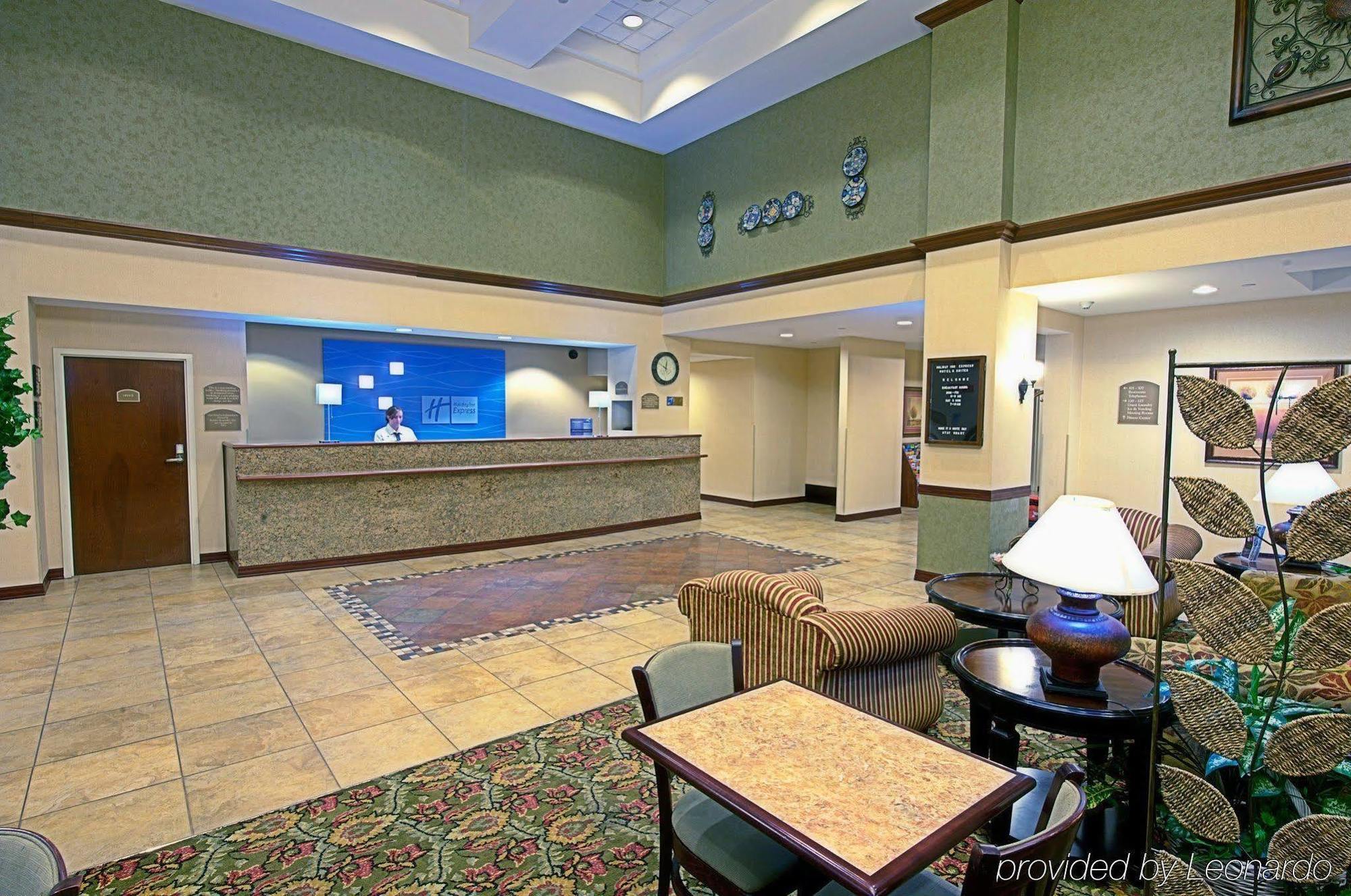Holiday Inn Express Hotel & Suites Tempe By Ihg Exterior photo